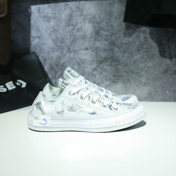 Giày Outlet Converse rubber thấp cổ da bạc COUT162 Converse rubber thấp cổ