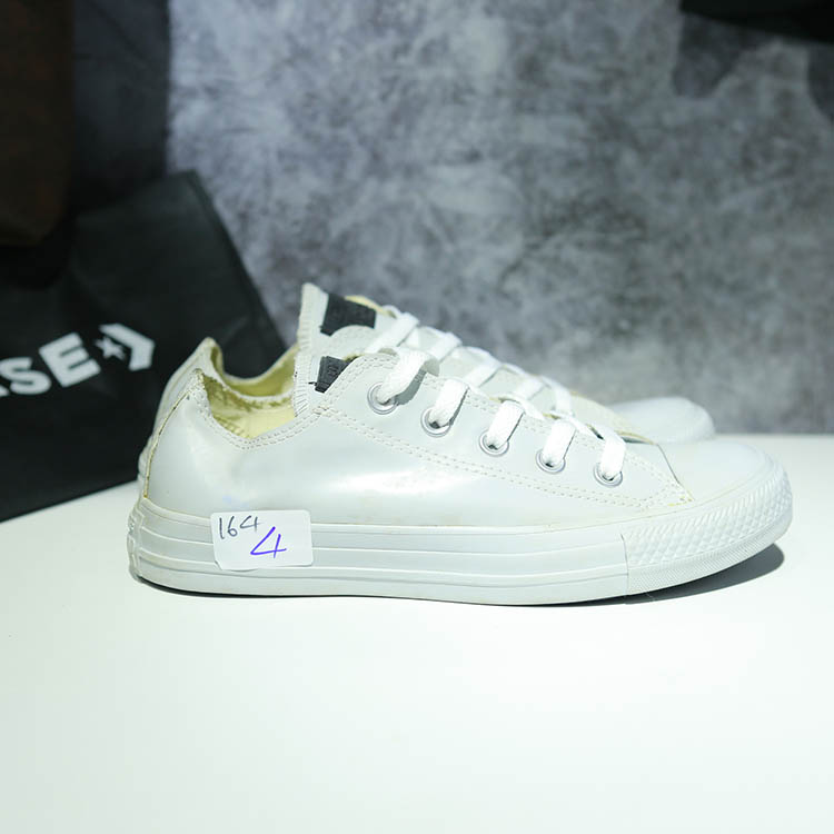 Giày Outlet Converse rubber thấp cổ da ghi COUT164 