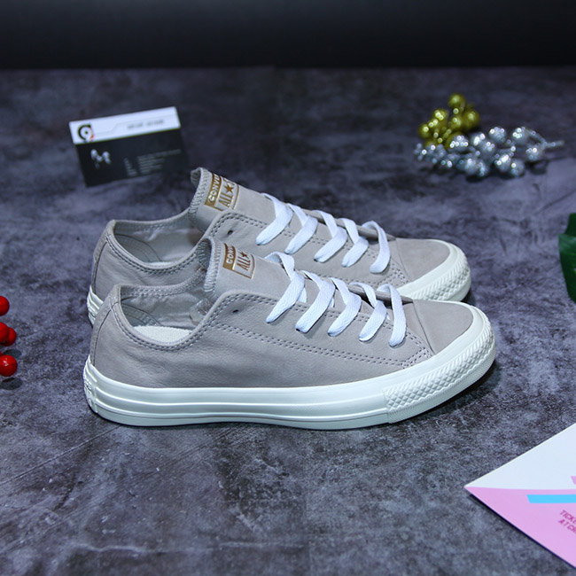 Giày Outlet Converse thấp cổ da lộn xám CTDX016 converse-thap-co-da-lon-xam-ctdx16