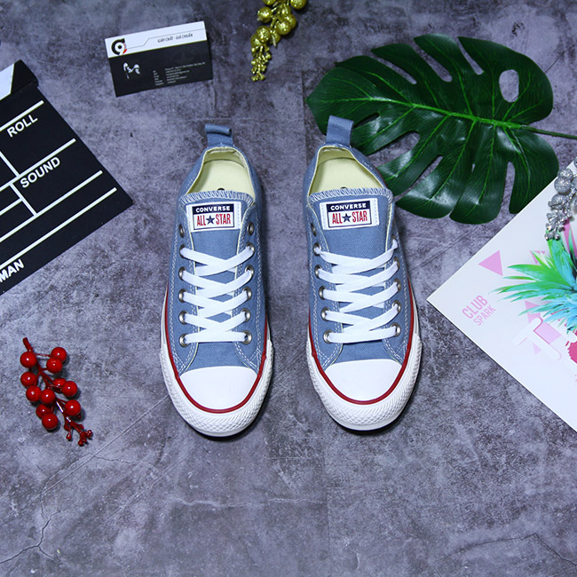 Giày Converse thấp cổ vải xanh CTVX082 converse-thap-co-vai-xanh-ctvx82