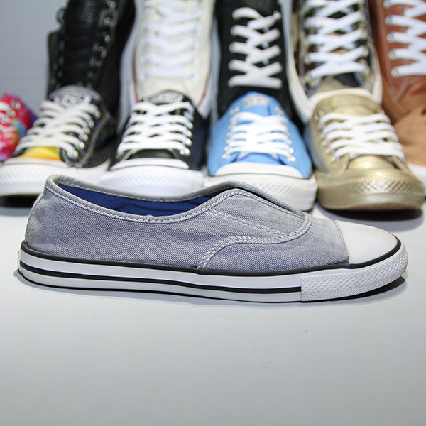 Giày Outlet Converse slip-on thấp cổ vải xanh CTVX018 converse-slip-on-thap-co-vai-xanh-ctvx18