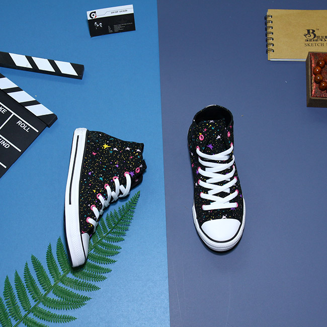 Giày Converse cao cổ vải họa tiết CCVH049 converse-cao-co-vai-hoa-tiet-ccvh49