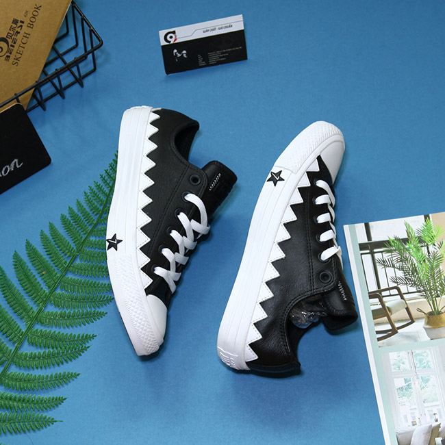 Giày Converse thấp cổ da đen CTDD040 converse-thap-co-da-den-ctdd40