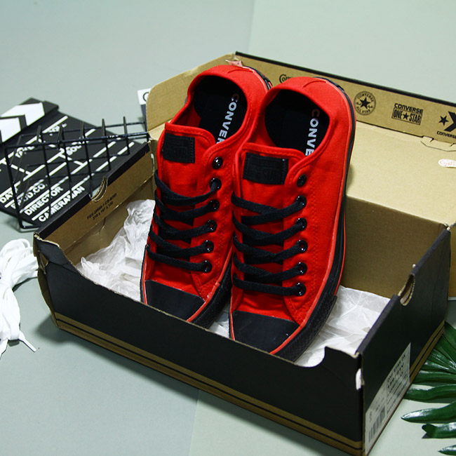 Giày Converse thấp cổ vải đỏ CTVD085 converse-thap-co-vai-do-ctvd85