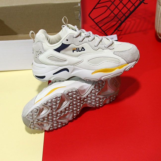 Giày Fila thấp cổ da xám FTDX002 fila-thap-co-da-xam-ftdx02