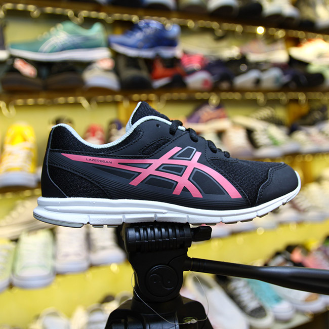 Giày Outlet Outlet Asics lazerbeam thấp cổ vải đen ATVD006 asics-lazerbeam-thap-co-vai-den-atvd06