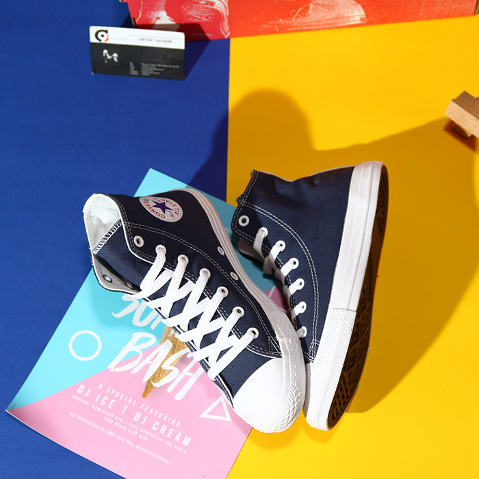 Giày Converse navy cao cổ vải xanh (hai phiên bản) CCVX036 converse-navy-cao-co-vai-xanh-ccvx36