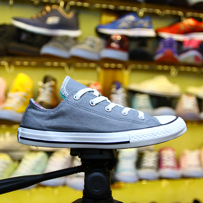 Giày Converse classic thấp cổ vải xám CTVX047 converse-thap-co-vai-xam-ctvx47