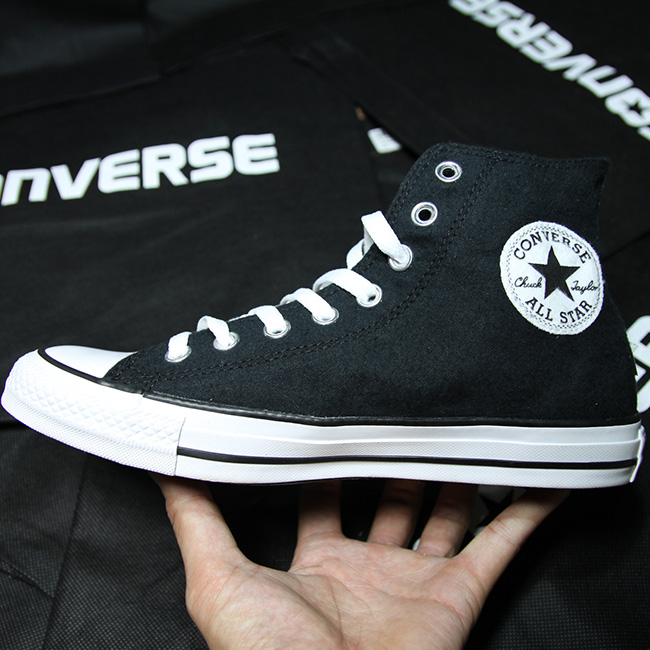 Giày Converse classic cao cổ vải đen CCVD023 converse-cao-co-vai-den-ccvd23