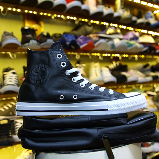 Giày Converse classic cao cổ da đen CCDD014 converse-classic-cao-co-da-den-ccdd14