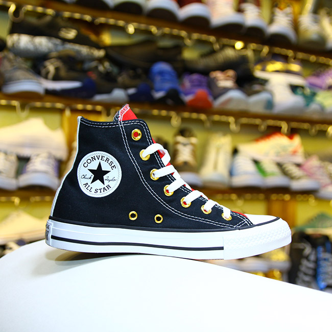 Giày Converse cao cổ vải đen CCVD032 converse-cao-co-vai-den-ccvd32