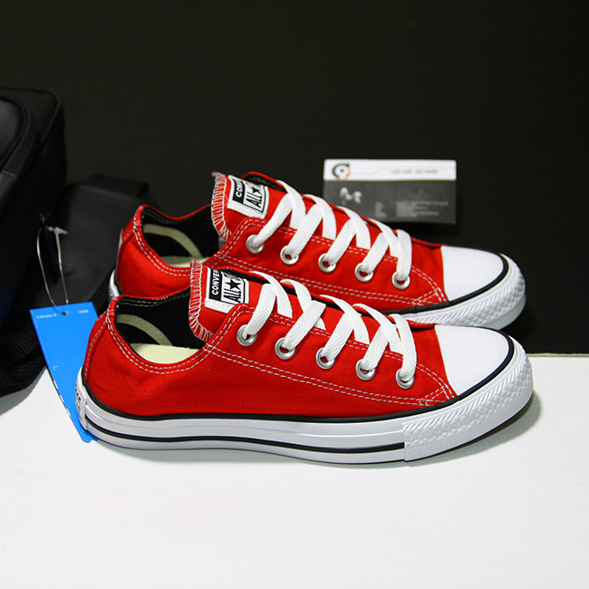 Giày Converse classic thấp cổ vải đỏ CTVD054 converse-classic-thap-co-vai-do-ctvd54