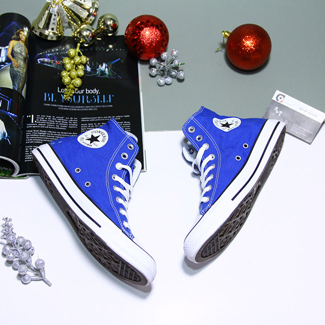 Giày Outlet Converse classic cao cổ vải xanh (hai phiên bản) CCVX021 converse-classic-cao-co-vai-xanh-ccvx21
