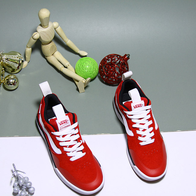 Giày Vans ULTRARANGE thấp cổ vải đỏ VTVD013 vans-ultrarange-thap-co-vai-do-vtvd13