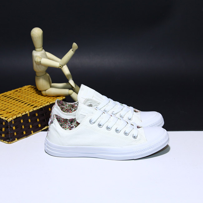 Giày Converse thấp cổ vải trắng CTVT044 converse-thap-co-vai-trang-ctvt44