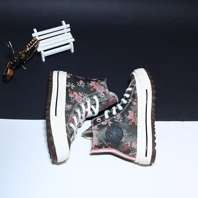 Giày Converse cao cổ vải họa tiết CCVH038 Converse cao cổ vải họa tiết CCVH038