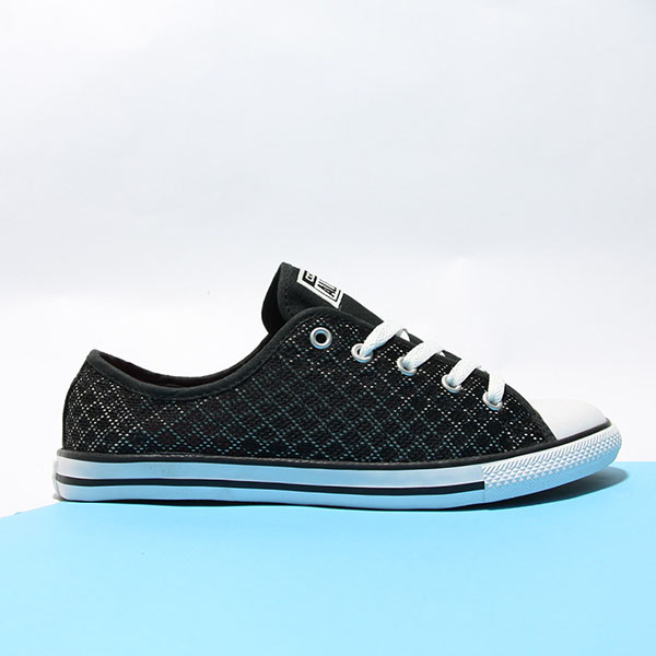 Giày Converse thấp cổ vải đen CTVD009 converse-thap-co-vai-den-ctvd09