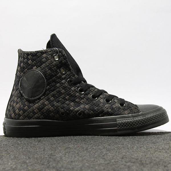 Giày Outlet Converse cao cổ vải đen CCVD005 converse-cao-co-vai-den-ccvd05