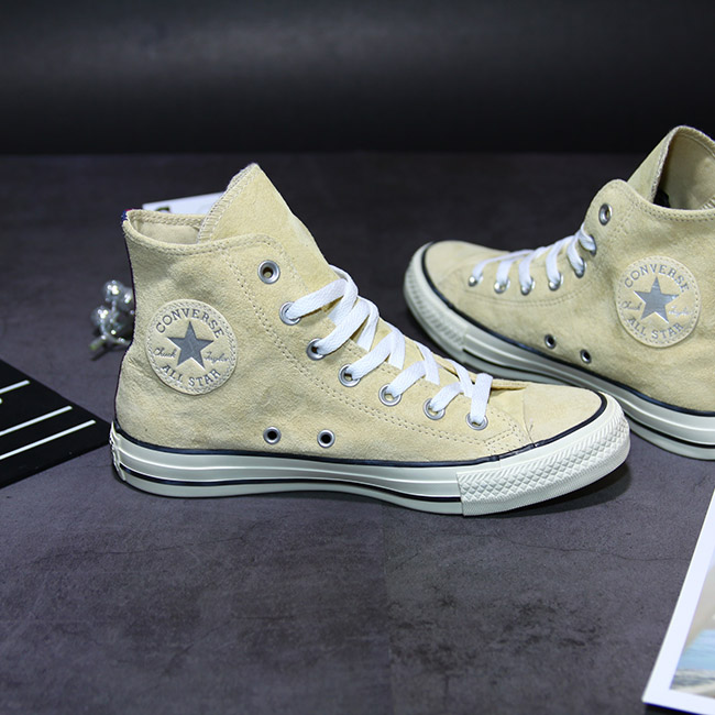 Giày Converse cao cổ da lộn vàng CCDV007 converse-cao-co-da-lon-vang-ccdv07