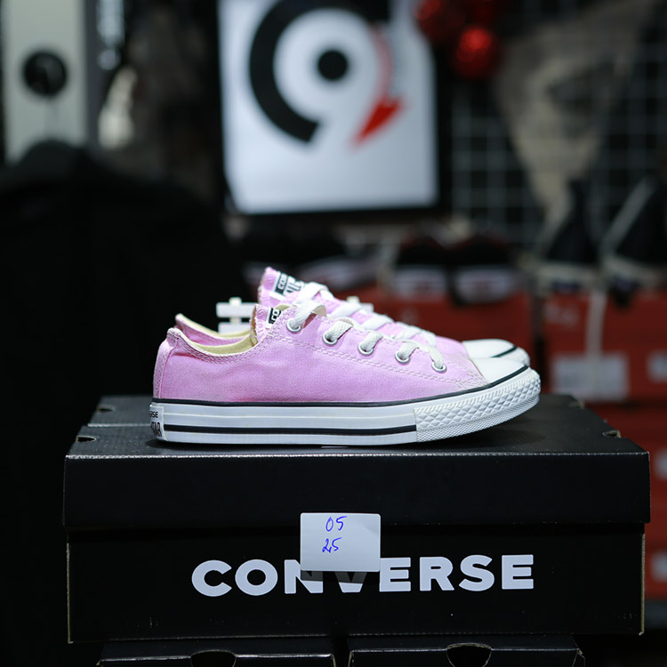 Giày Outlet Converse thấp cổ vải hồng COUT005 