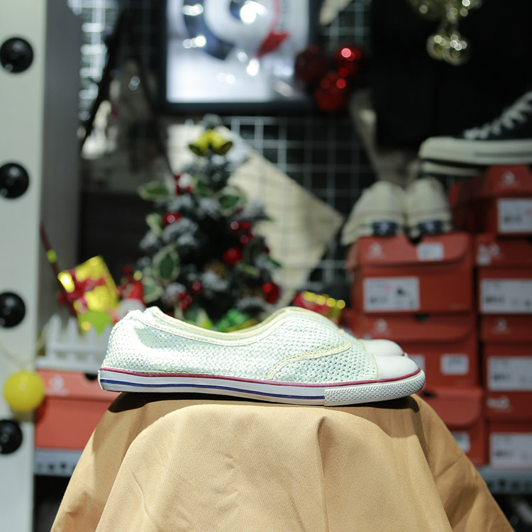 Giày Outlet Converse slim thấp cổ vải xanh COUT073 