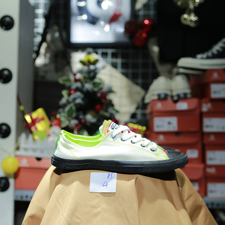 Giày Outlet Converse slim thấp cổ vải trắng COUT083 