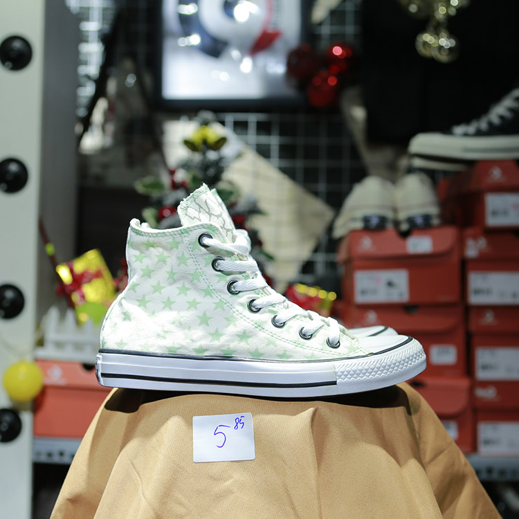 Giày Outlet Converse cao cổ vải họa tiết COUT085 