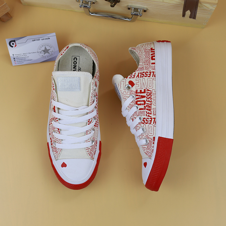 Giày Converse fearless lovethấp cổ vải họa tiết CTVH004 converse-fearlessly-Converse fearless love
