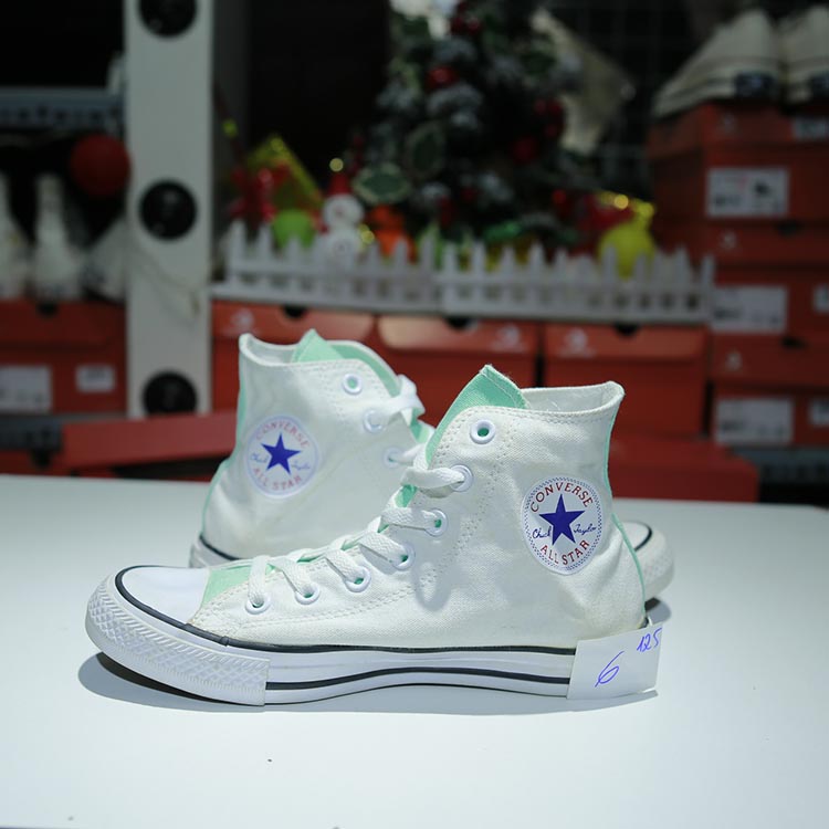 Giày Outlet Converse cao cổ vải trắng COUT125 
