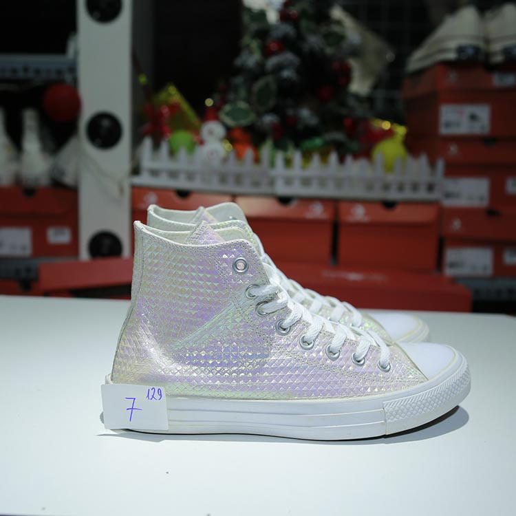 Giày Outlet Converse cao cổ da tím COUT129 