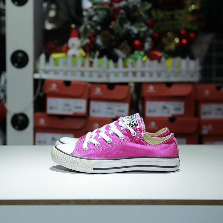 Giày Outlet Converse classic thấp cổ vải hồng COUT147 