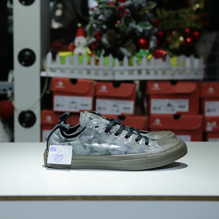 Giày Outlet Converse camo thấp cổ vải họa tiết COUT150 