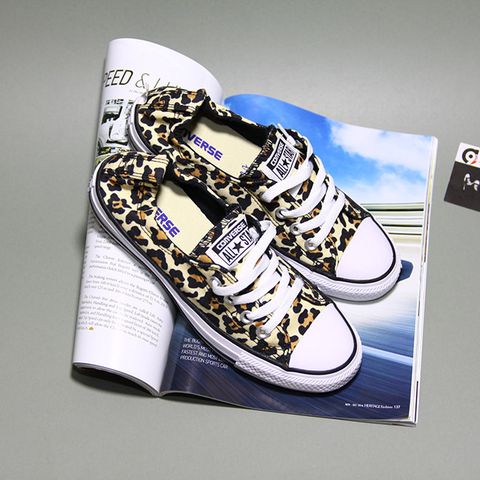 Giày Outlet Converse shoreline thấp cổ vải họa tiết da báo CTVH058 