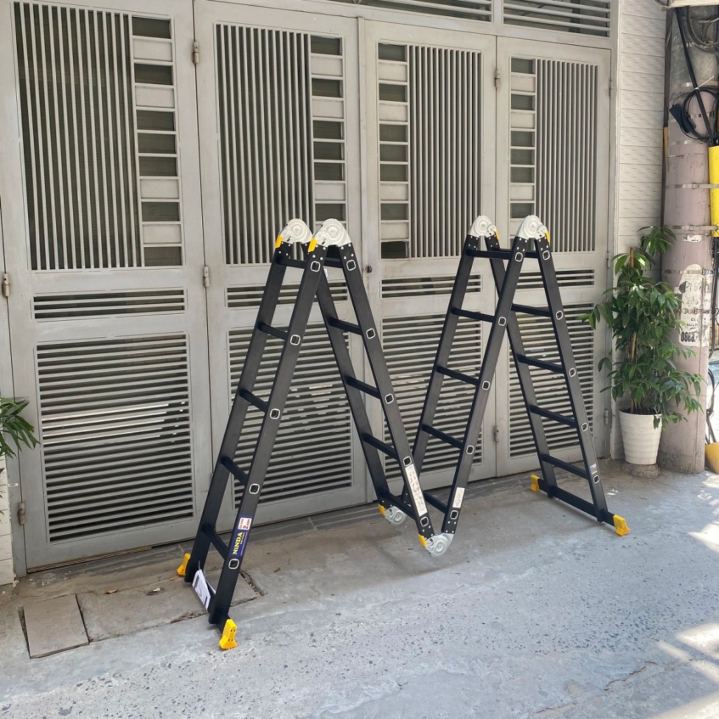 Thang nhôm NiNDA ND-805B gấp chữ M đen, cao 5m7