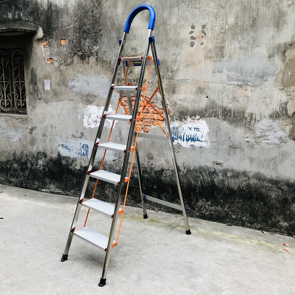 Thang ghế gia đình inox NiNDA loại 7 bậc