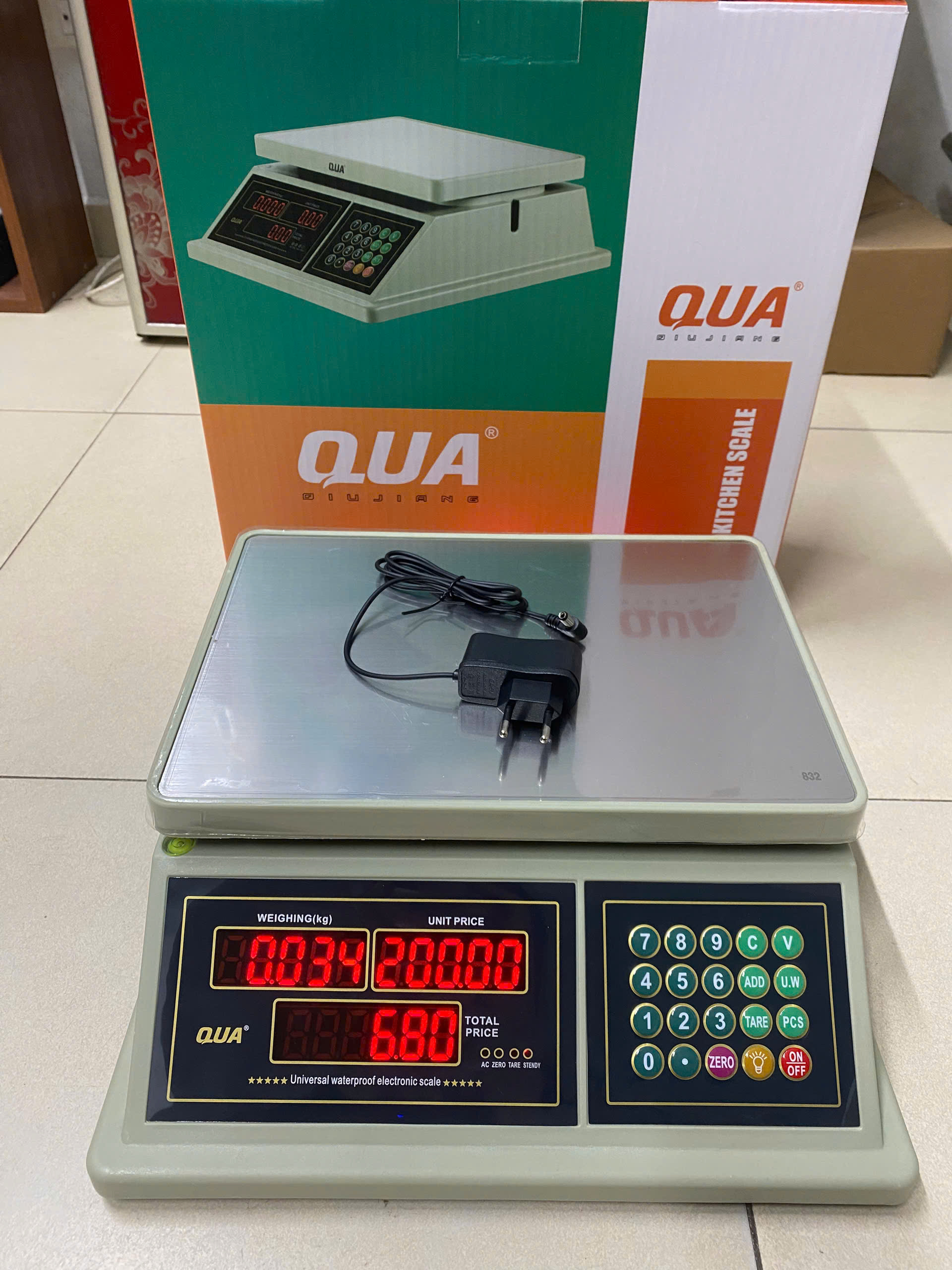 Cân điện tử tính tiền NiNDA QUA 832 tải 30kg chống nước, độ chính xác cao