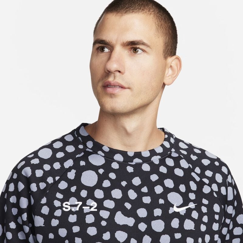 Nike Therma Fit Studio 72 Black [FB8507-493] Nike Therma Fit Studio 72 Black [FB8507-493]