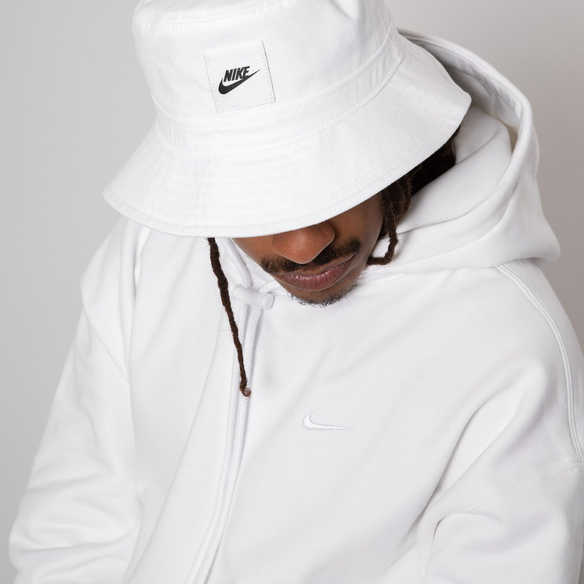 Nike Sportswear Futura Mens Bucket Hat White [CK5324-100] Nike Sportswear Futura Mens Bucket Hat White [CK5324-100]