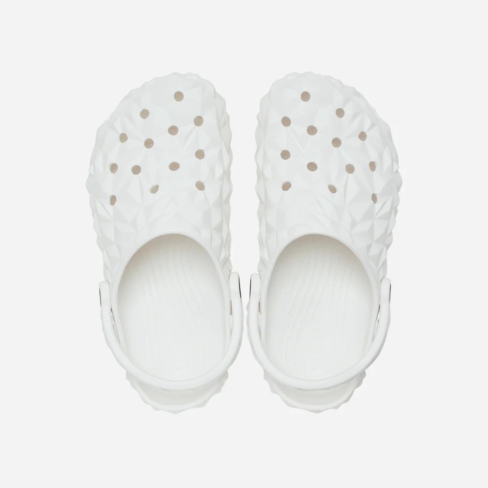 Crocs Classic Geometric Clog White [209563-100] Crocs Classic Geometric Clog White [209563-100]
