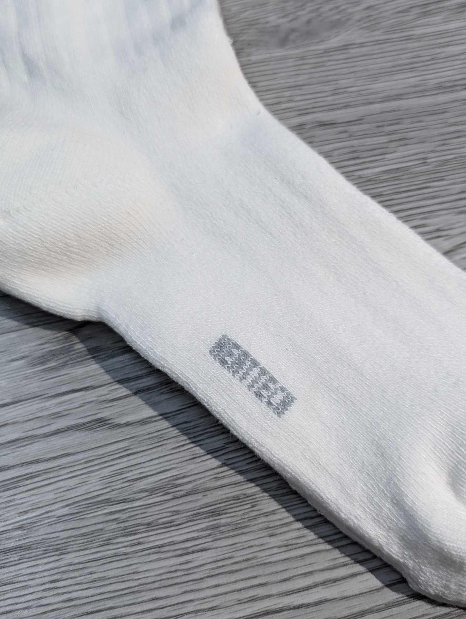 Uniqlo Heattech Socks 3 Pairs White [UNQ-04] Uniqlo Heattech Socks 3 Pairs White [UNQ-04]