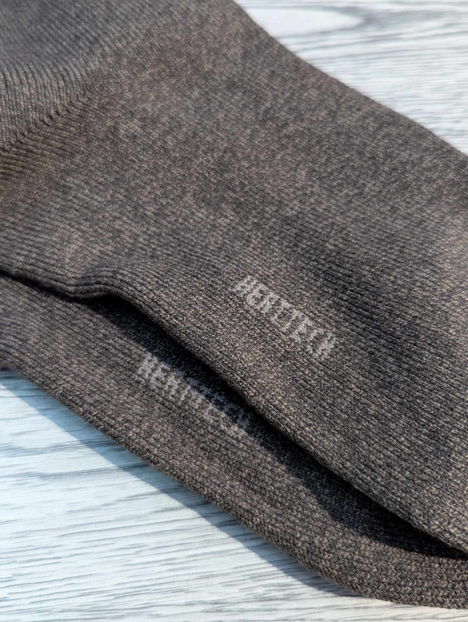 Uniqlo Heattech Socks 3 Pairs Brown [UNQ-05] 