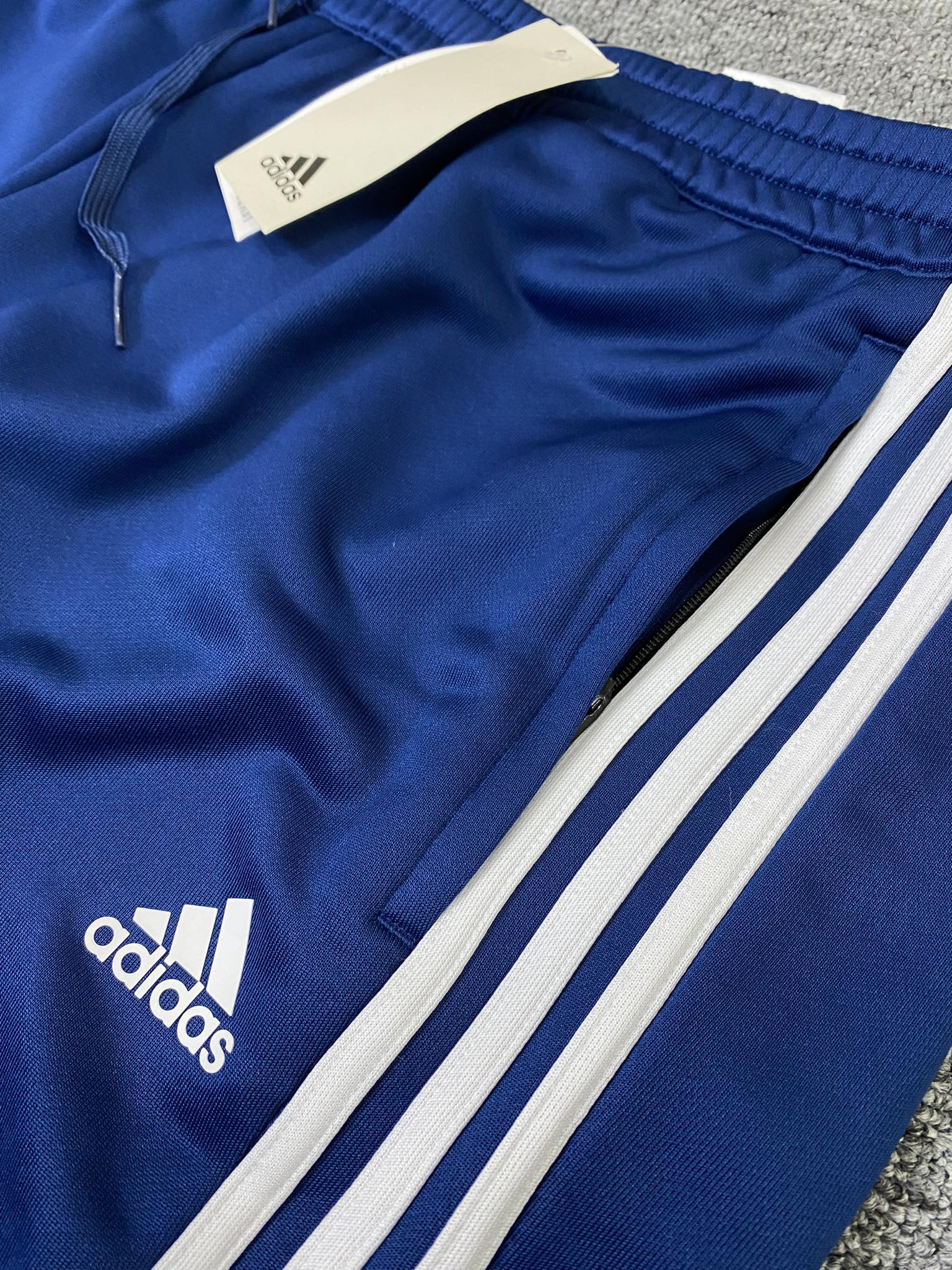 Adidas Tiro Jogger Training Full Zip 3 stripes [QDA-080] Adidas Tiro Jogger Training Full Zip 3 stripes [QDA-080]