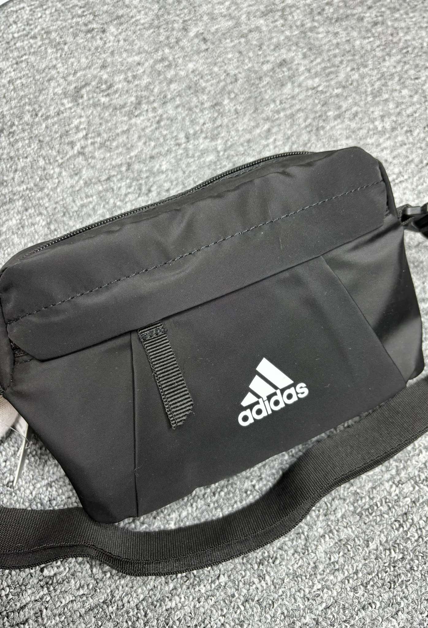 Adidas Glow Pouch Black [IM4236] Adidas Glow Pouch Black [IM4236]