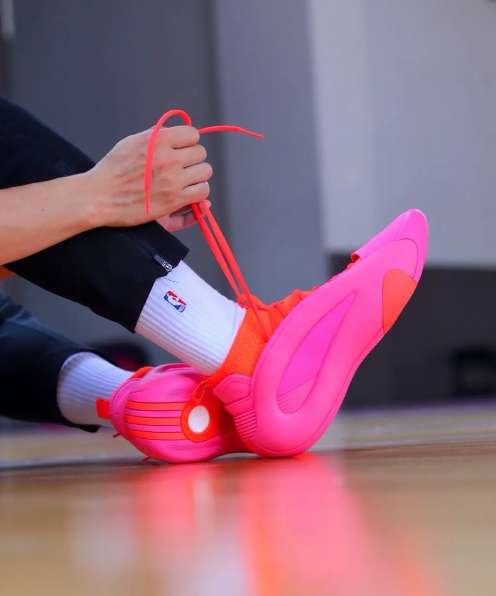 Adidas Harden Vol 8 Flamingo Pink Men's [IE2698] Adidas Harden Vol 8 Flamingo Pink Men's [IE2698]