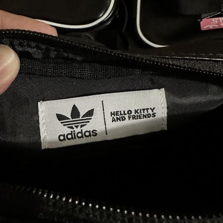 Adidas Adicolor Hello Kitty & Friends Archivewaist [JF0529] Adidas Adicolor Hello Kitty & Friends Archivewaist - JF0529