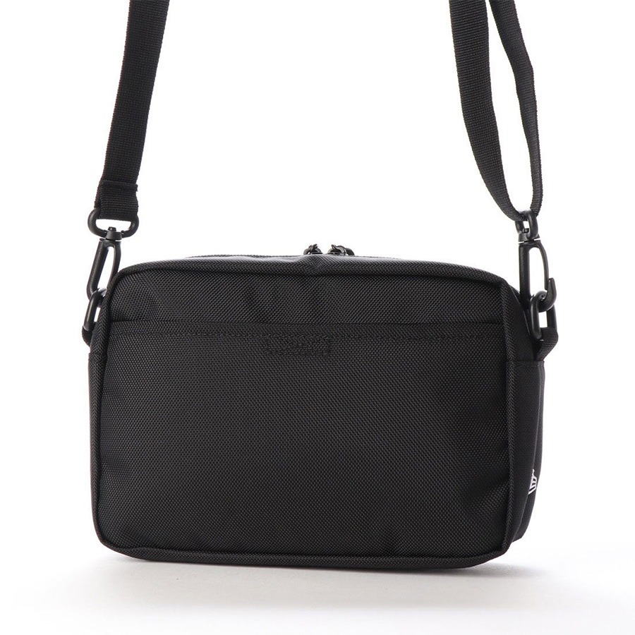 New Era Shoulder Pouch Bag Black [12325633] New Era Shoulder Pouch Bag Black - 12325633
