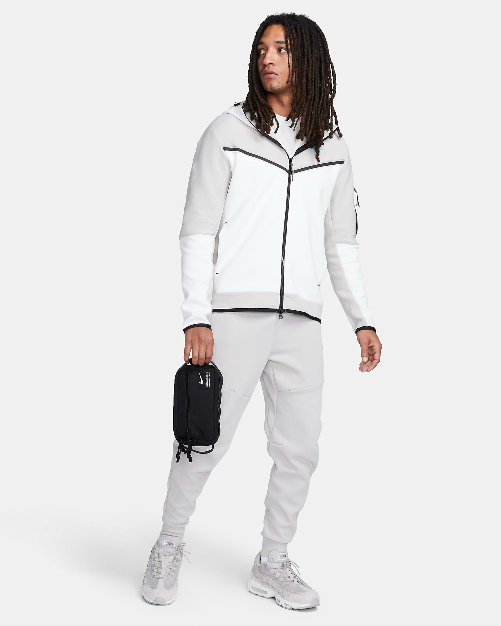 Nike Utility Speed Hip Pack [DR6127-010] Nike Utility Speed Hip Pack - DR6127-010