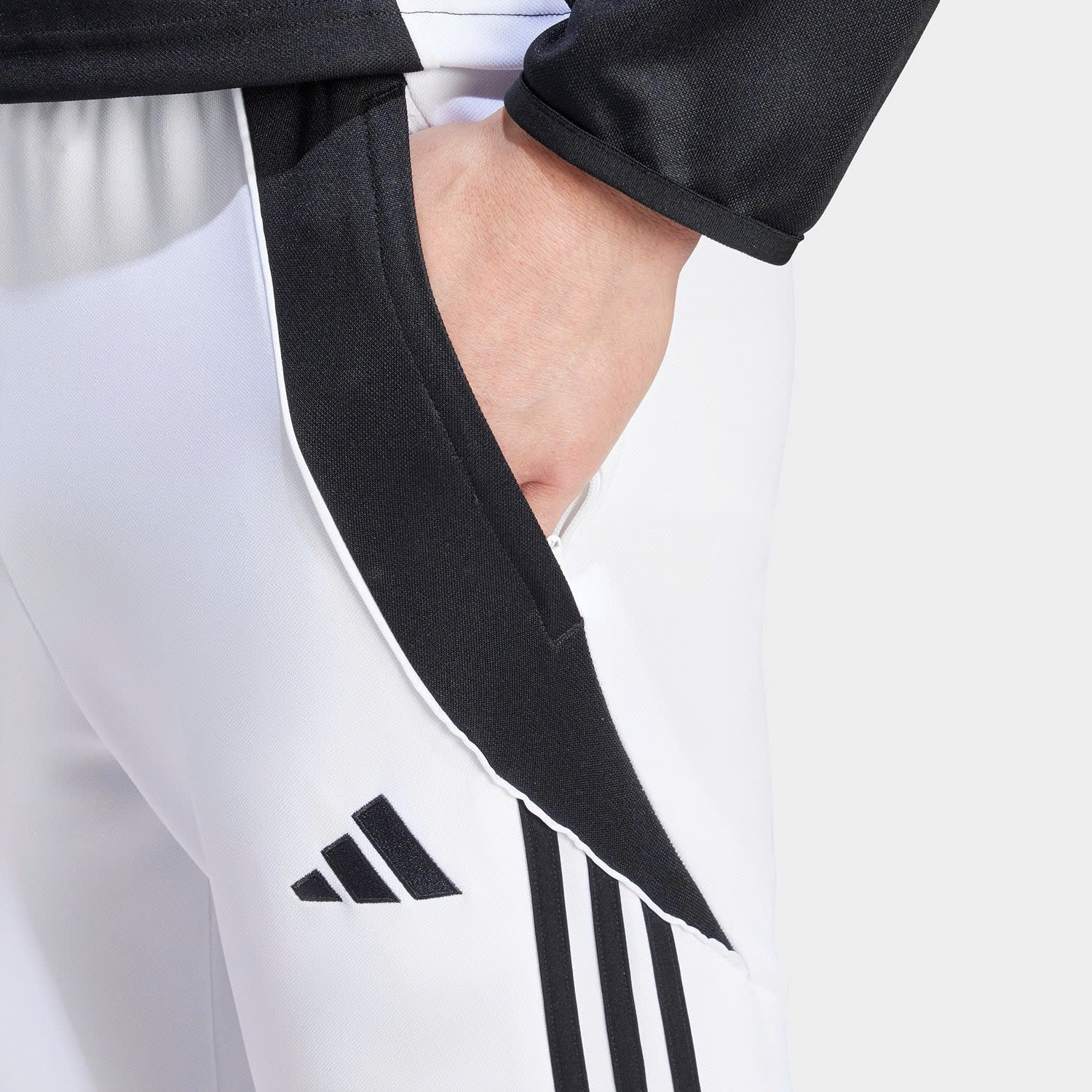 Adidas Tiro 24 Training Pants White [IV7268] Adidas Tiro 24 Training Pants White [IV7268]