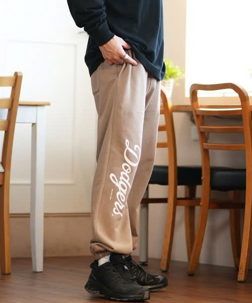 New Era Parka hoodie Brown [14324638] New Era Parka hoodie Brown [14324638]