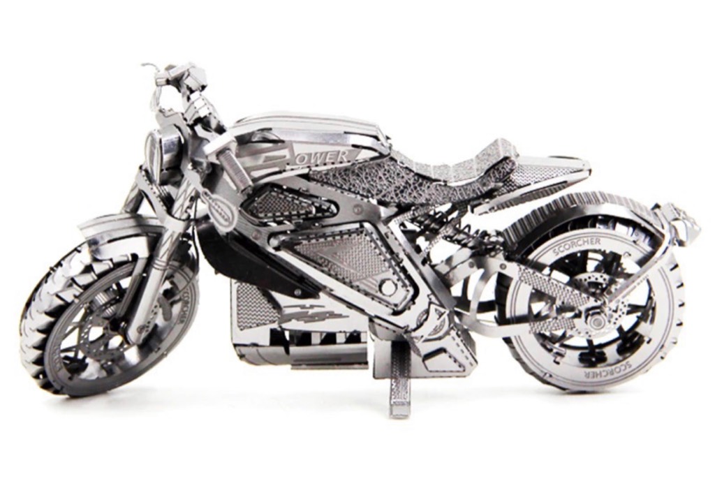 Mô Hình Avenger Motorcycle I IronStar